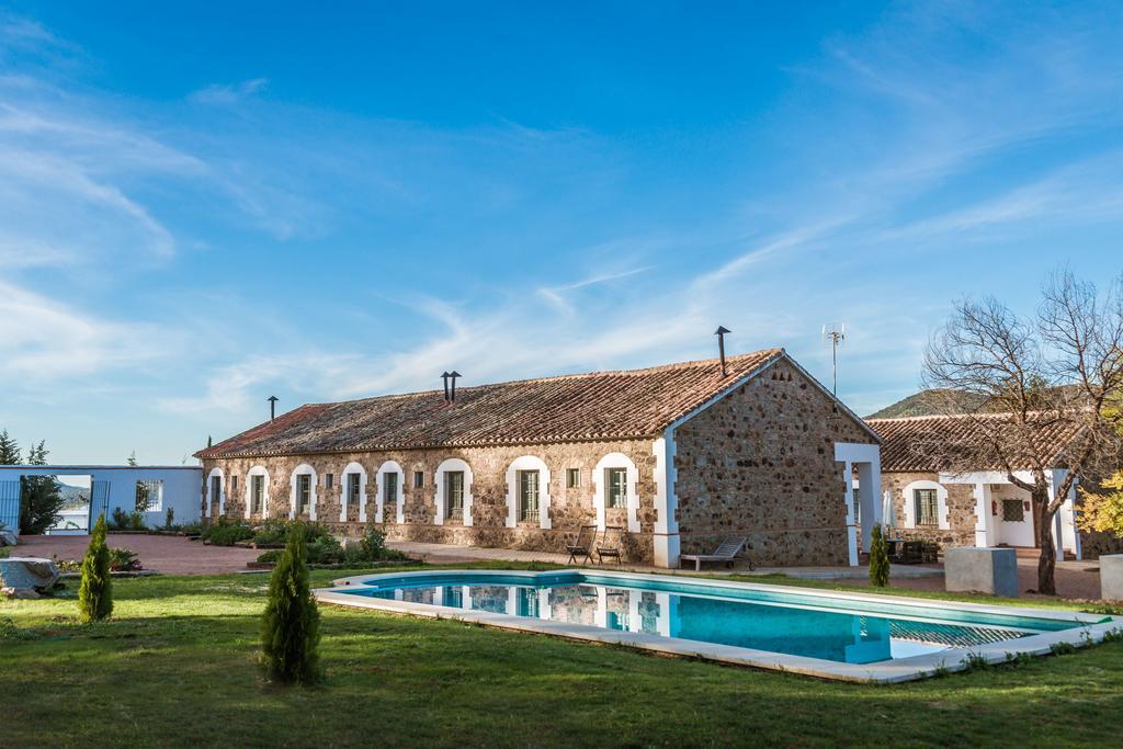 Balneario Aguas De Villaharta Luaran gambar